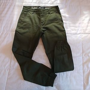 Publish jogger pant in Olive